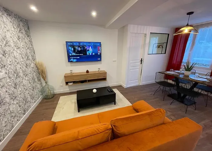 Le Jardin Niortais - Hyper Centre- Proche Gare - Paisible - Grand Jardin Prive, Wifi Hd -Netflix